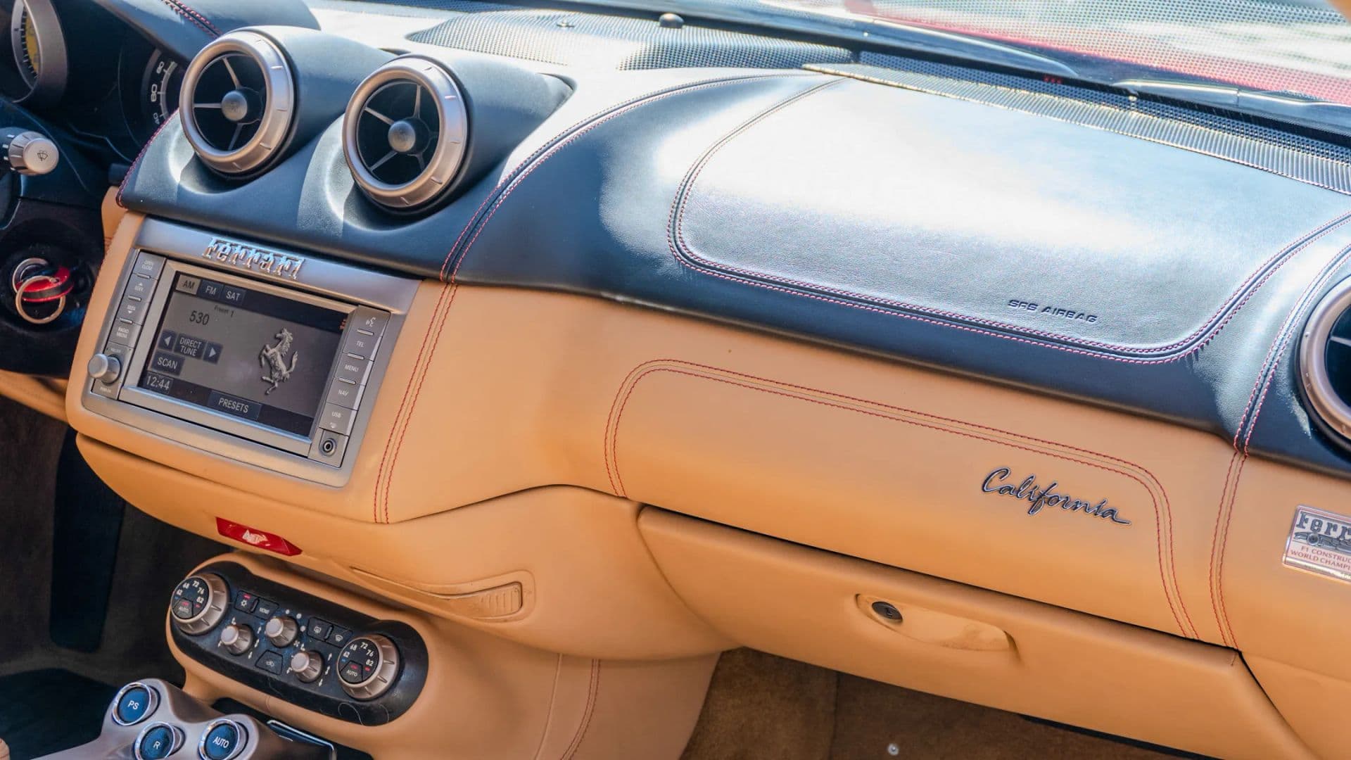 2010 FERRARI CALIFORNIA - Image 9