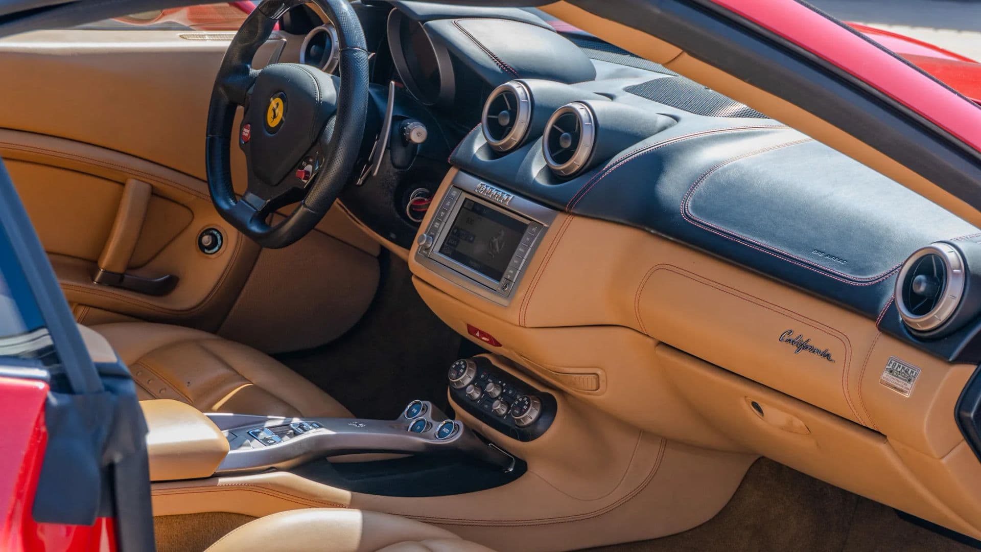 2010 FERRARI CALIFORNIA - Image 10
