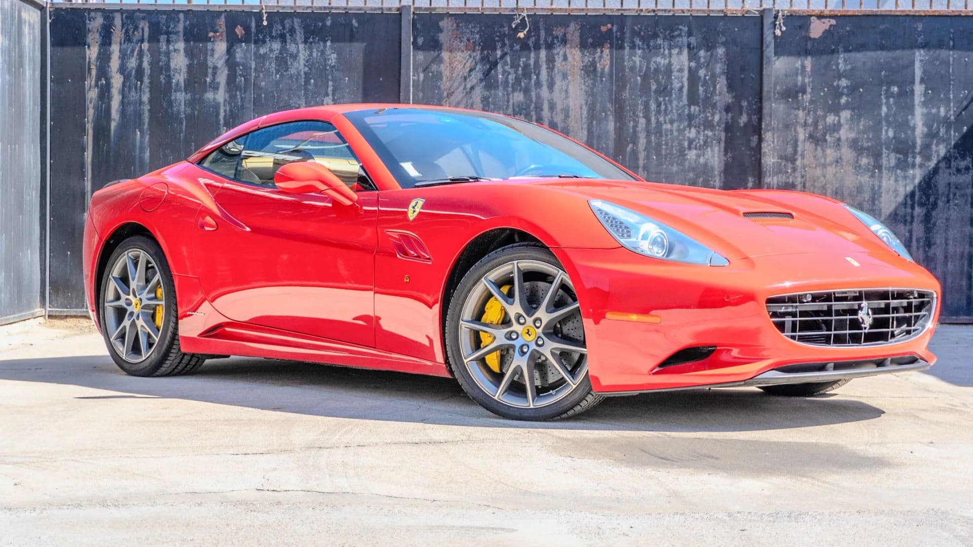 2010 FERRARI CALIFORNIA - Image 2