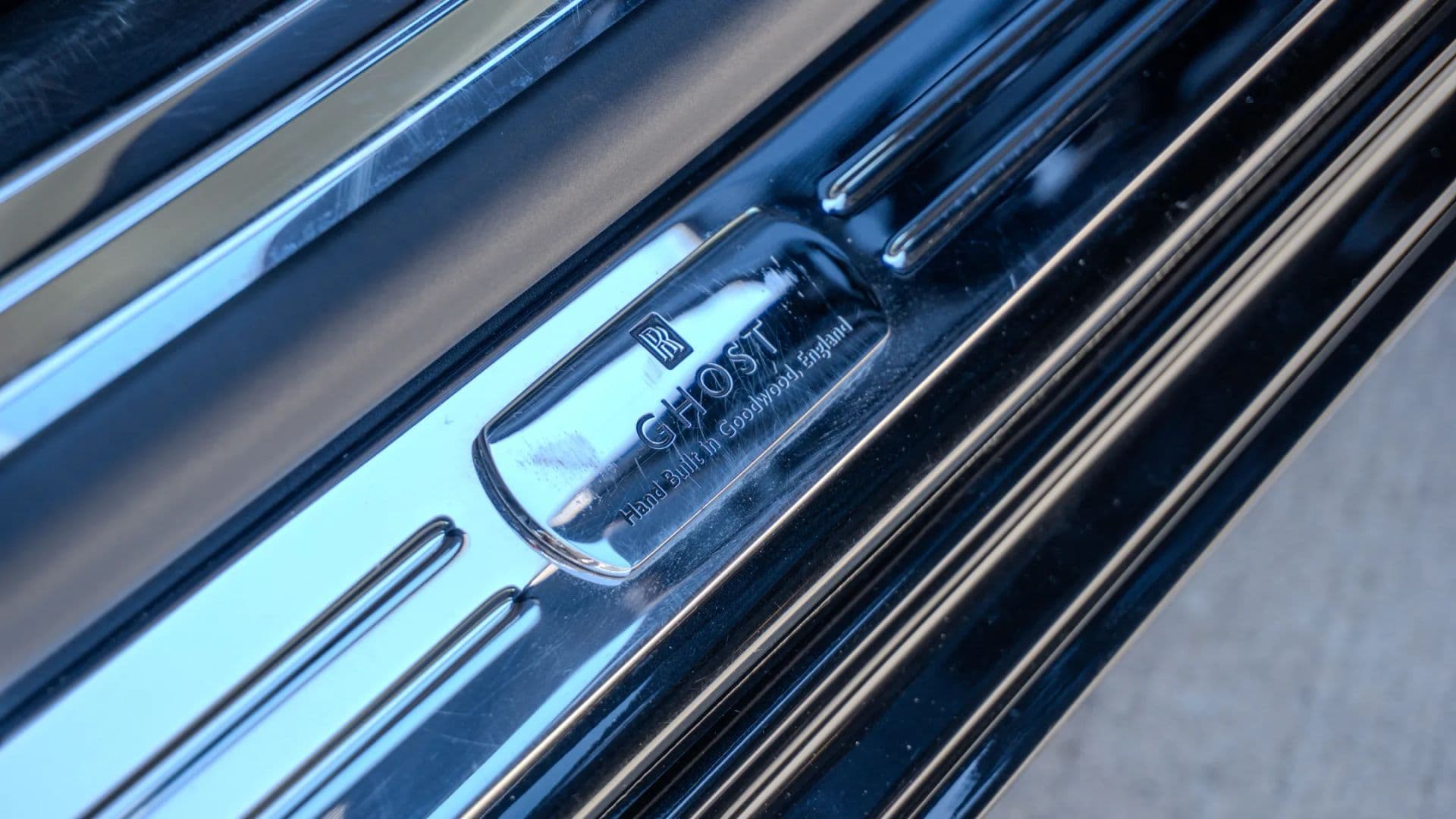 2012 ROLLS-ROYCE GHOST - Image 13