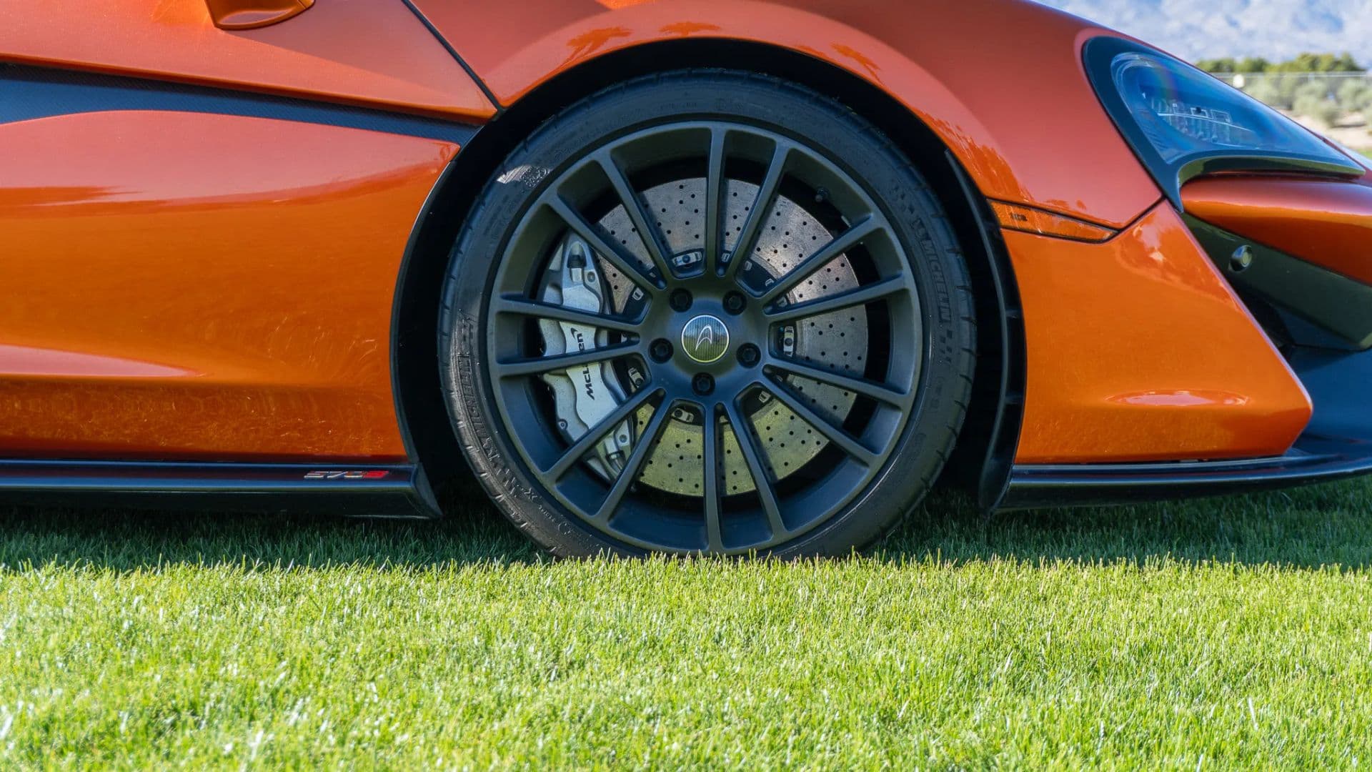 2016 MCLAREN 570S - Image 6