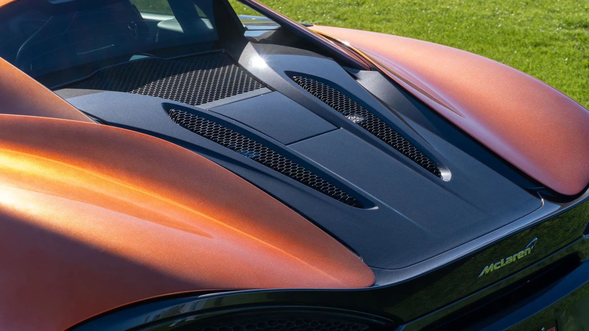 2016 MCLAREN 570S - Image 11