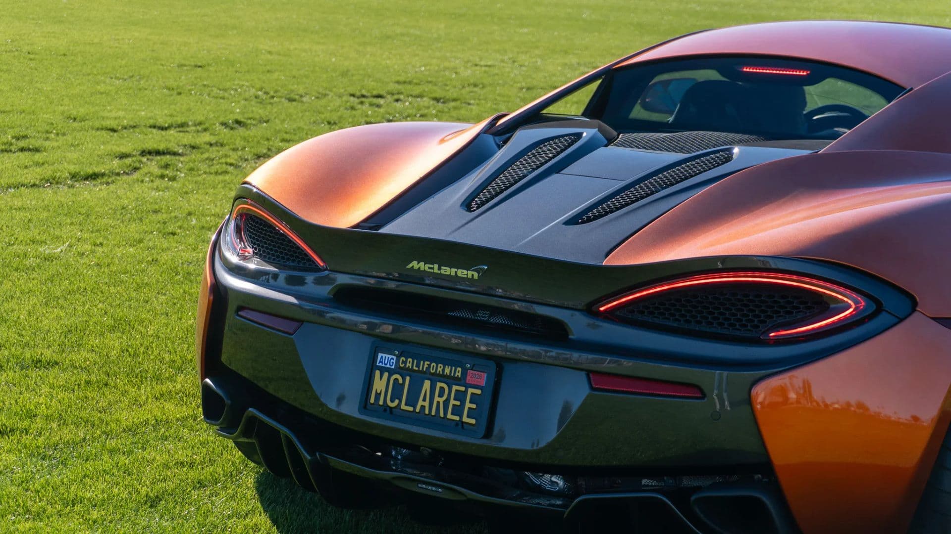 2016 MCLAREN 570S - Image 23