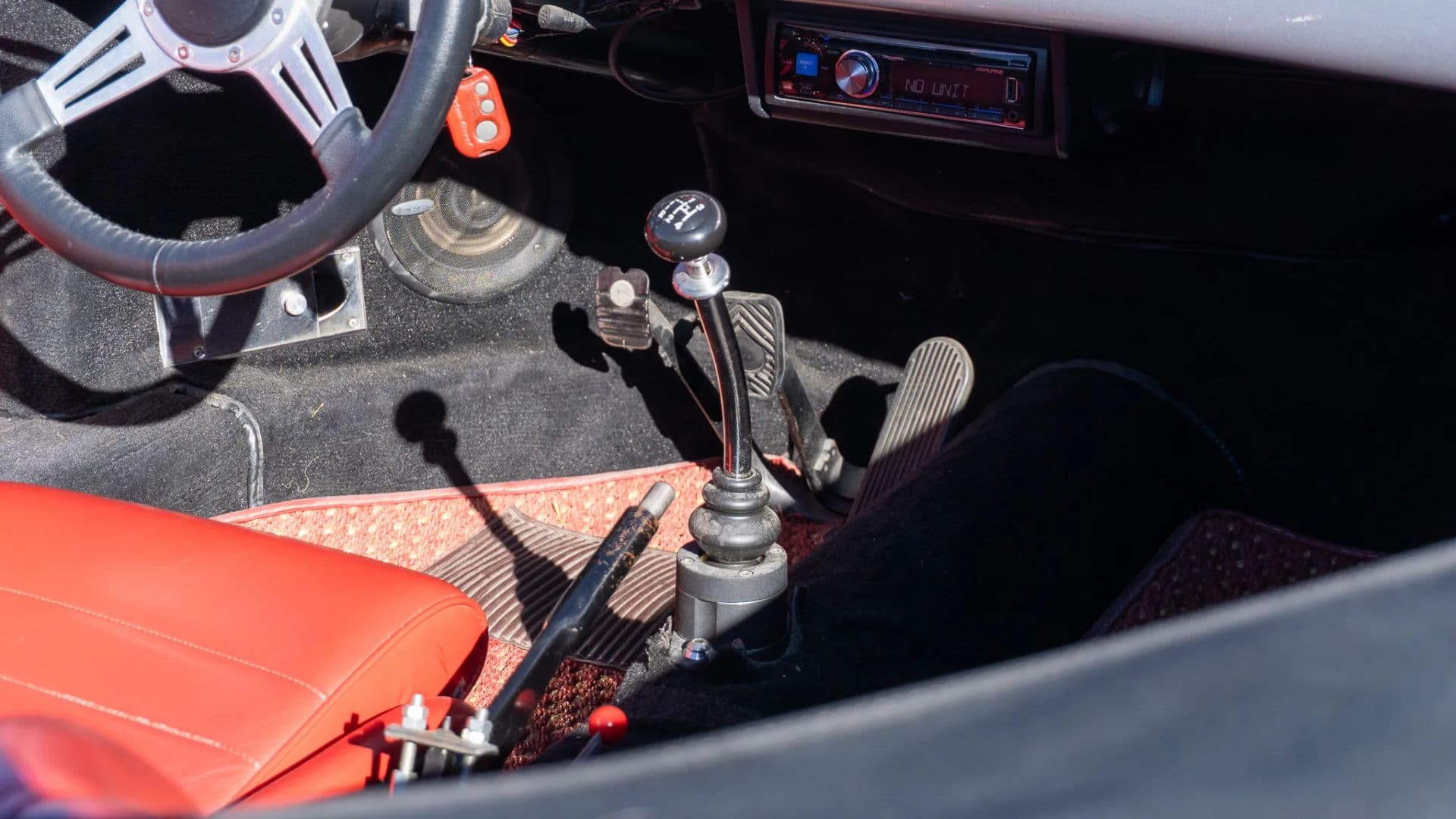 1957 PORSCHE/JPS 356A - Image 36