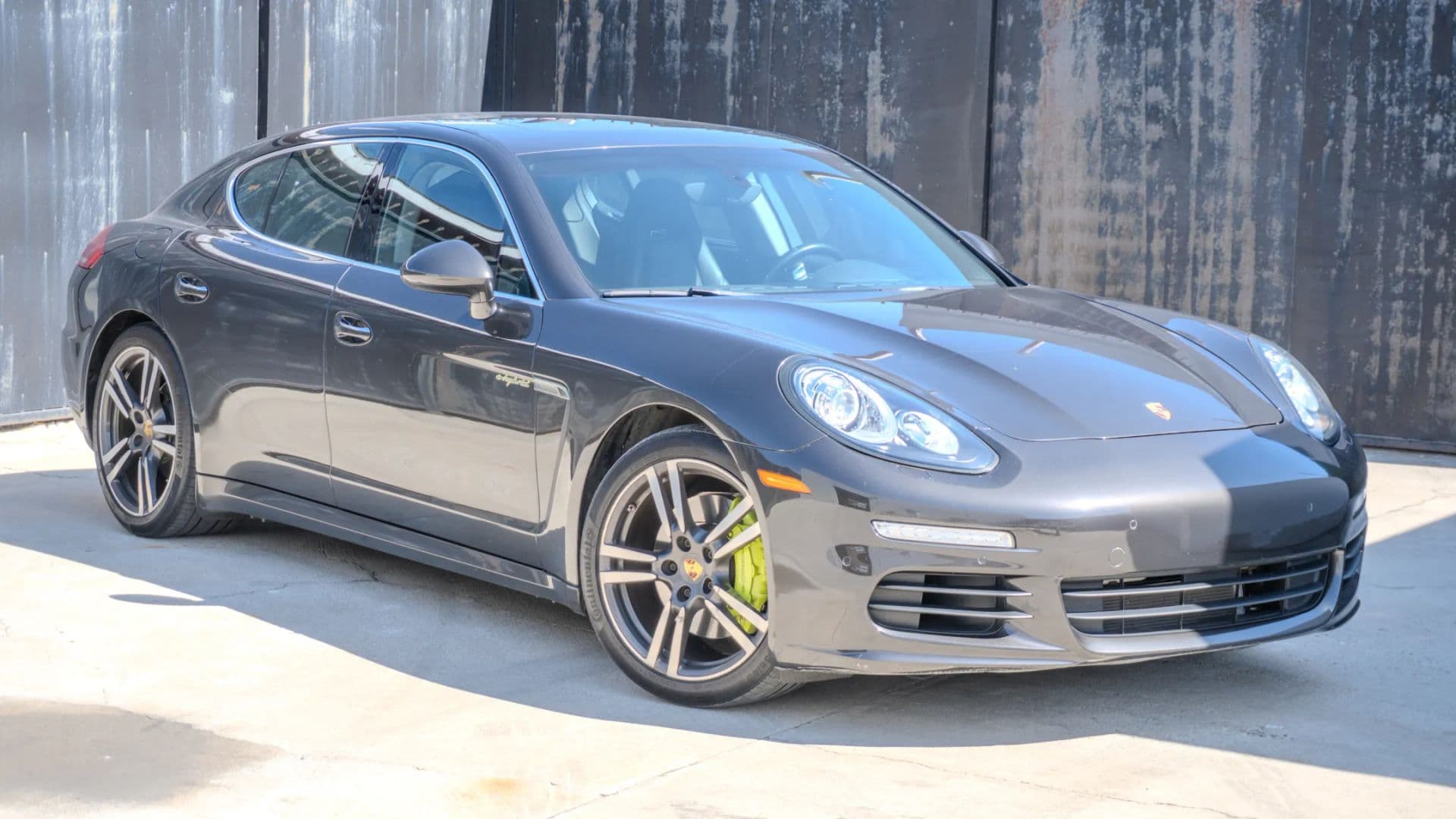 2016 PORSCHE PANAMERA - Image 4